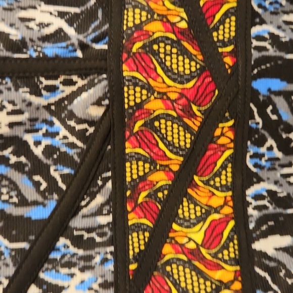 Mark Safari Dress Blue Abstract Design With Red Leaf Waistband Size S/P - Picture 5 of 9